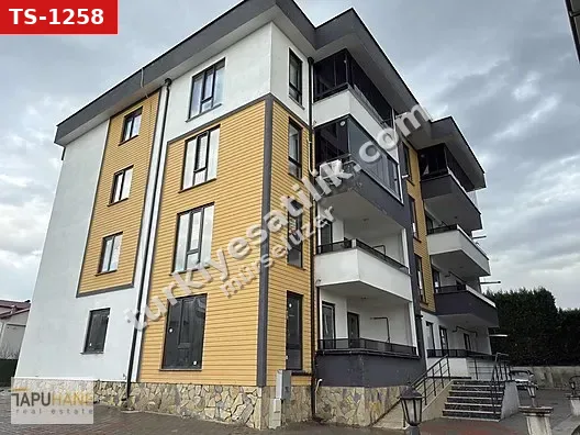 TAPUHANE'DEN YENİ MAHALLE HASTANE YOLU YAKININDA