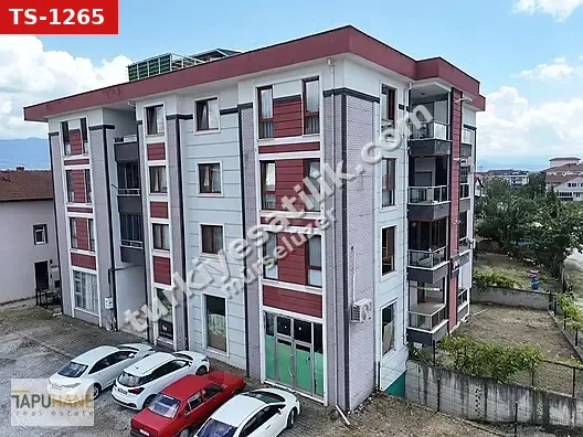 TAPUHANE'DEN HASTANE YOLU YAKINI SATILIK GENİŞ 2+1 DAİRE