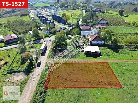 GÜRKAN GAYRİMENKUL YEŞİLVADİ MAH.730 m2 RUHSATLI İMARLI ARSA